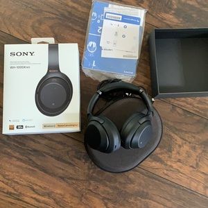 Sony WH1000X M3 headset